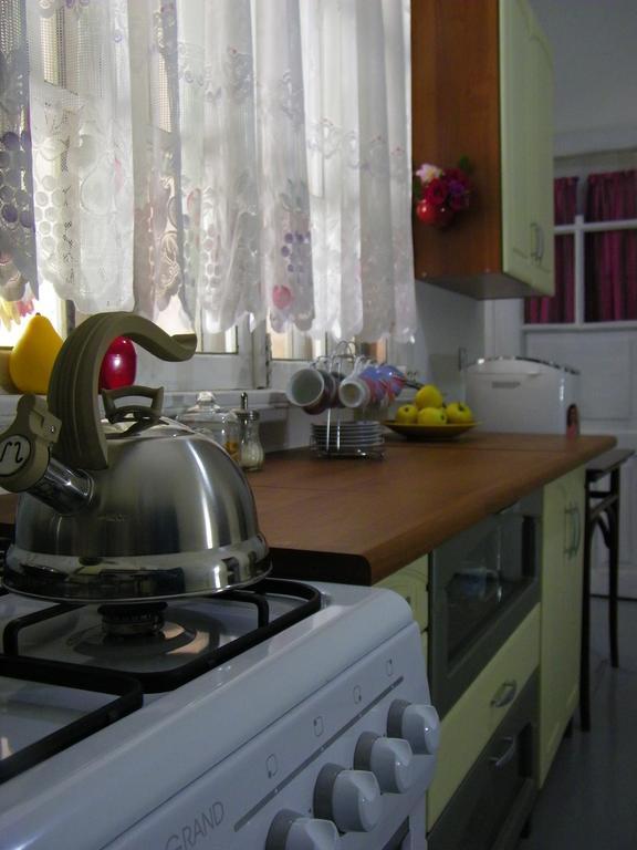 Jasmine Boutique Guesthouse Ахалцихе Экстерьер фото
